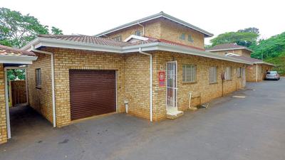 Townhouse For Rent in South Port, Port Shepstone