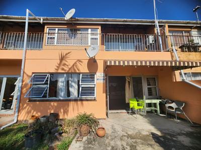 Apartment / Flat For Sale in Mount Vernon, Durban