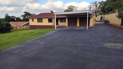 House For Sale in Malvern, Queensburgh