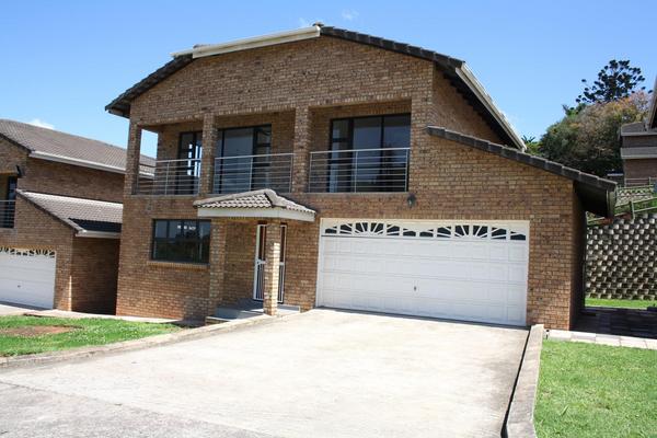 Townhouse For Sale in Malvern, Queensburgh